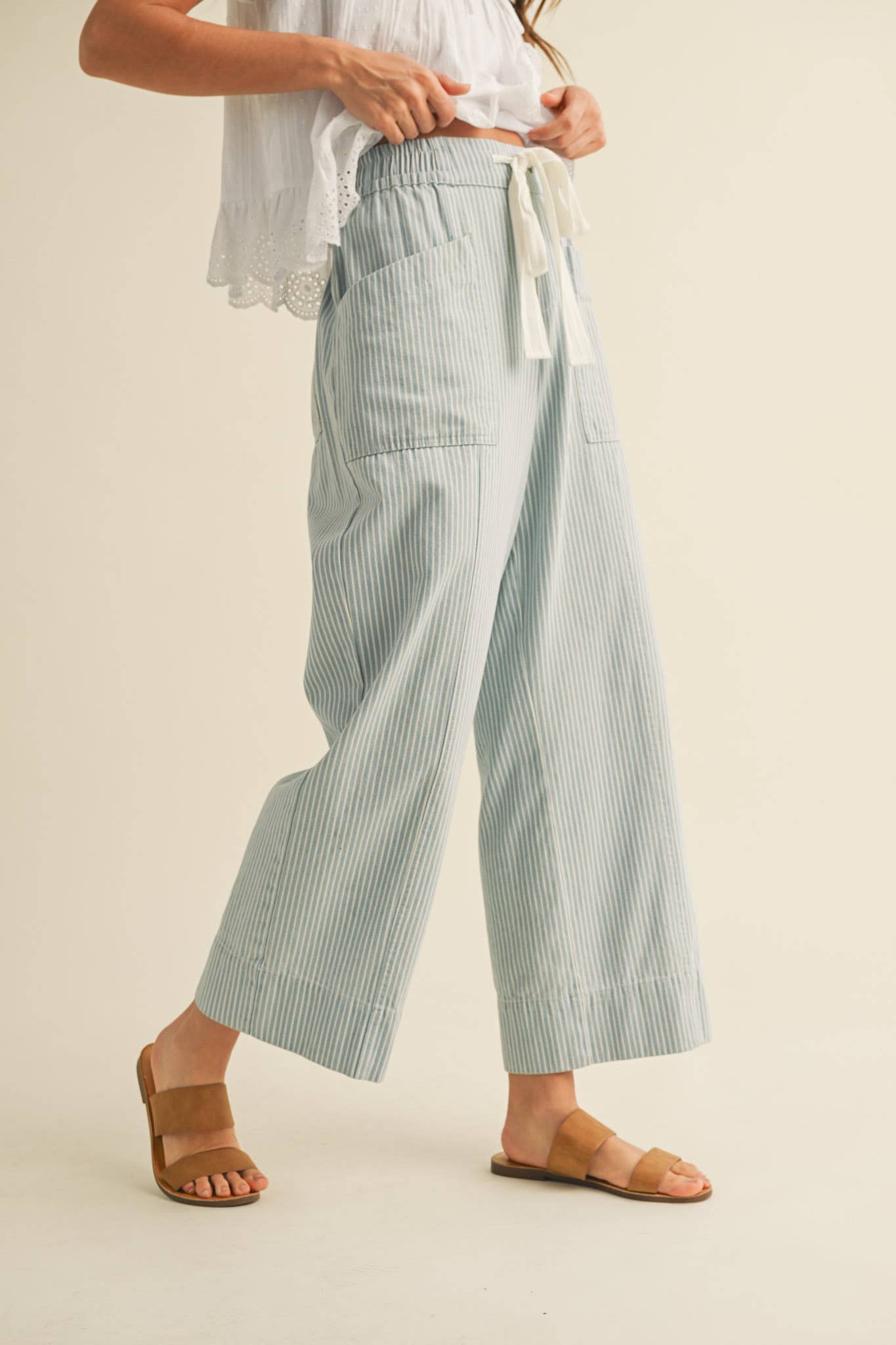 STRIPED WIDE LEG CROPPED PANTS MP3936