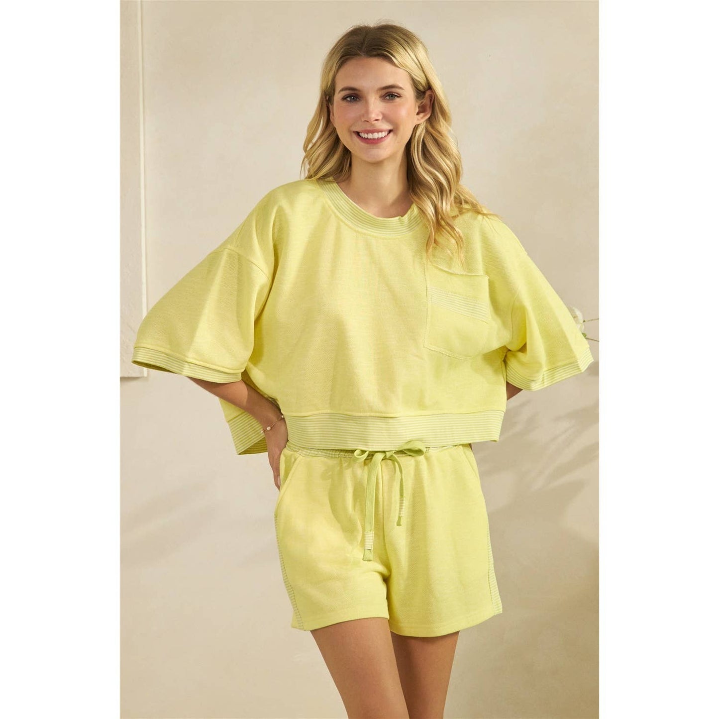 Veveret Lemon Sunday Lounge Set