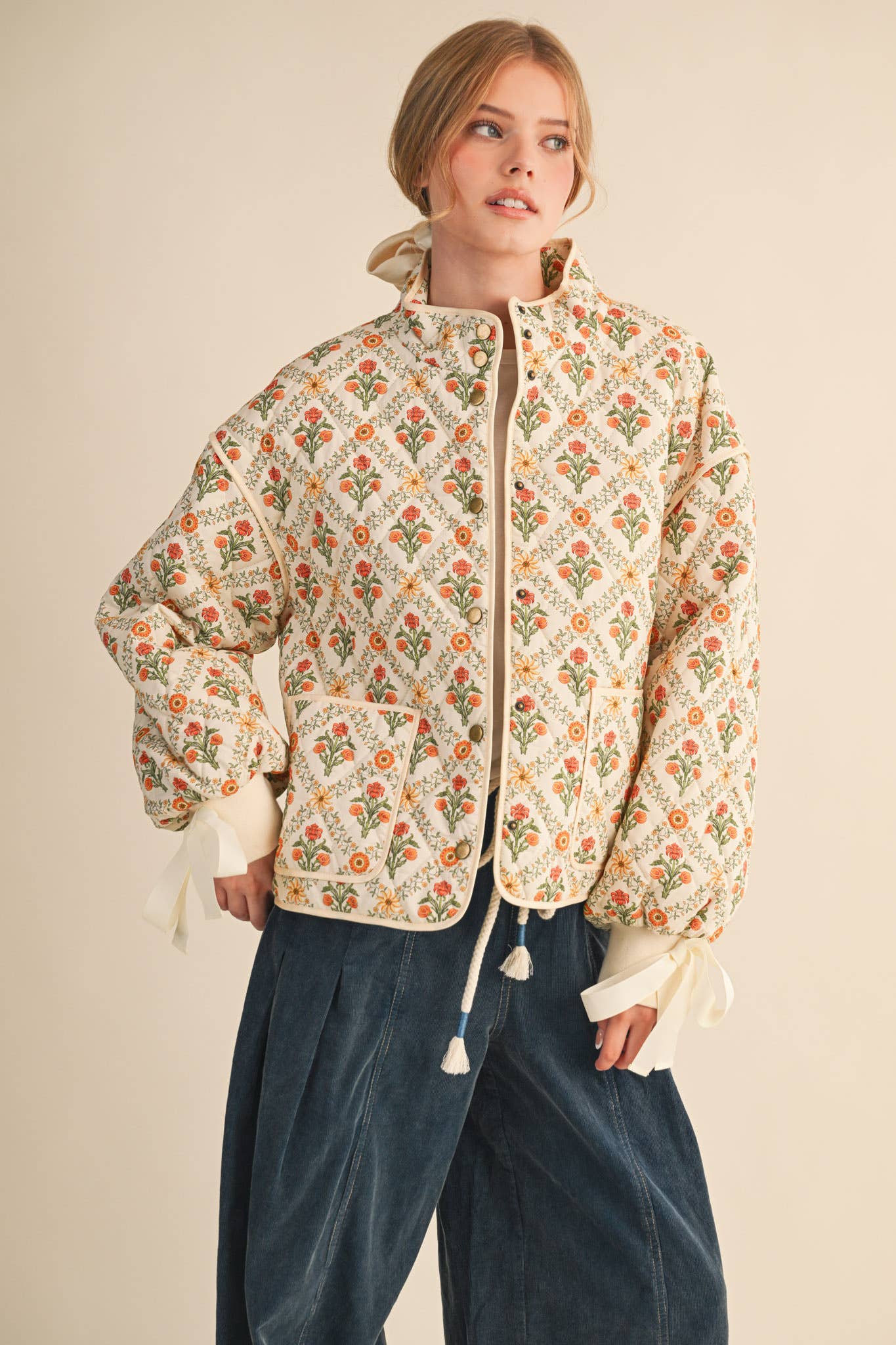 FLORAL QUILTED JACKET WITH RIBBON DETAIL MJK4431