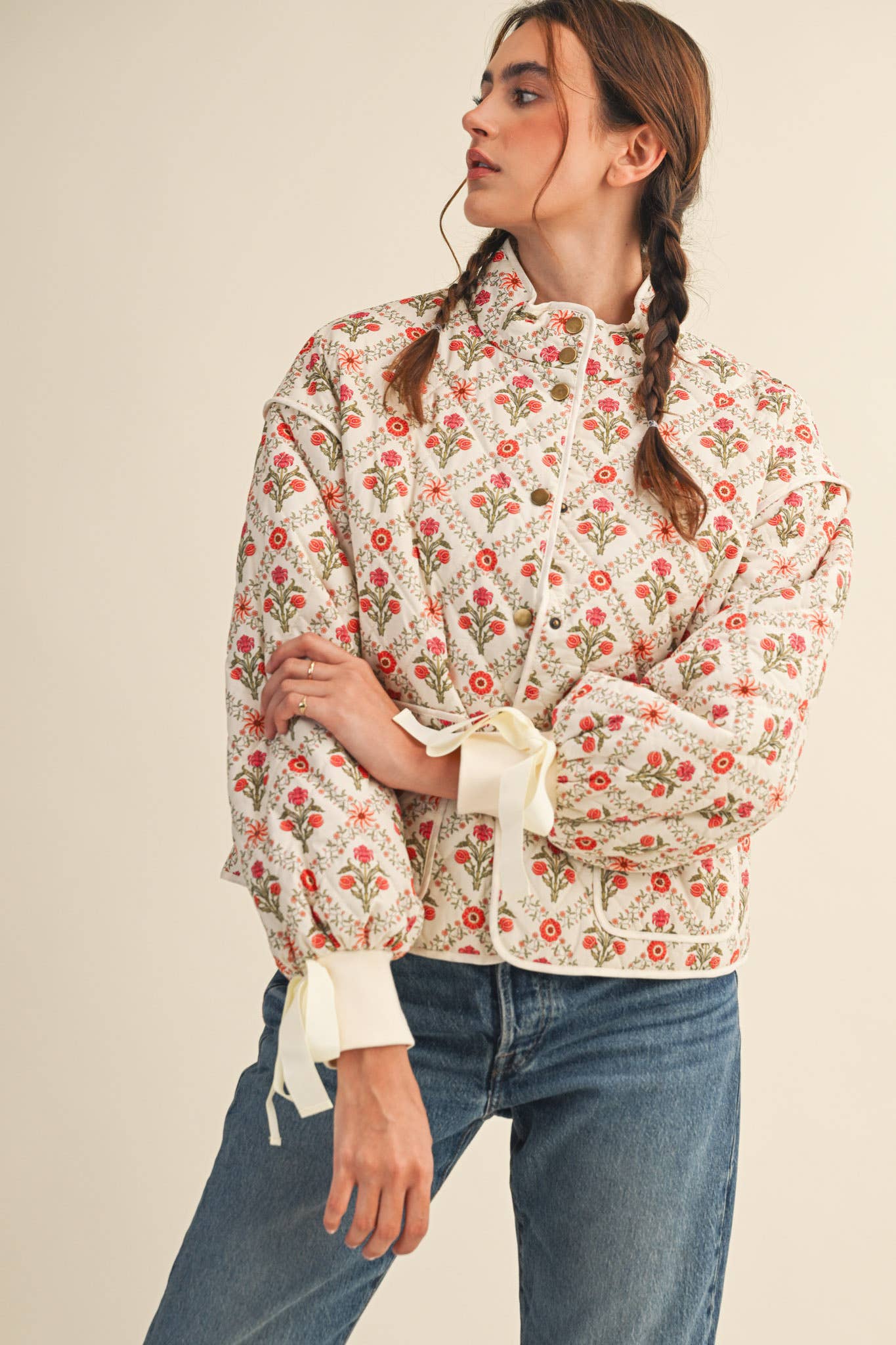 FLORAL QUILTED JACKET WITH RIBBON DETAIL MJK4431