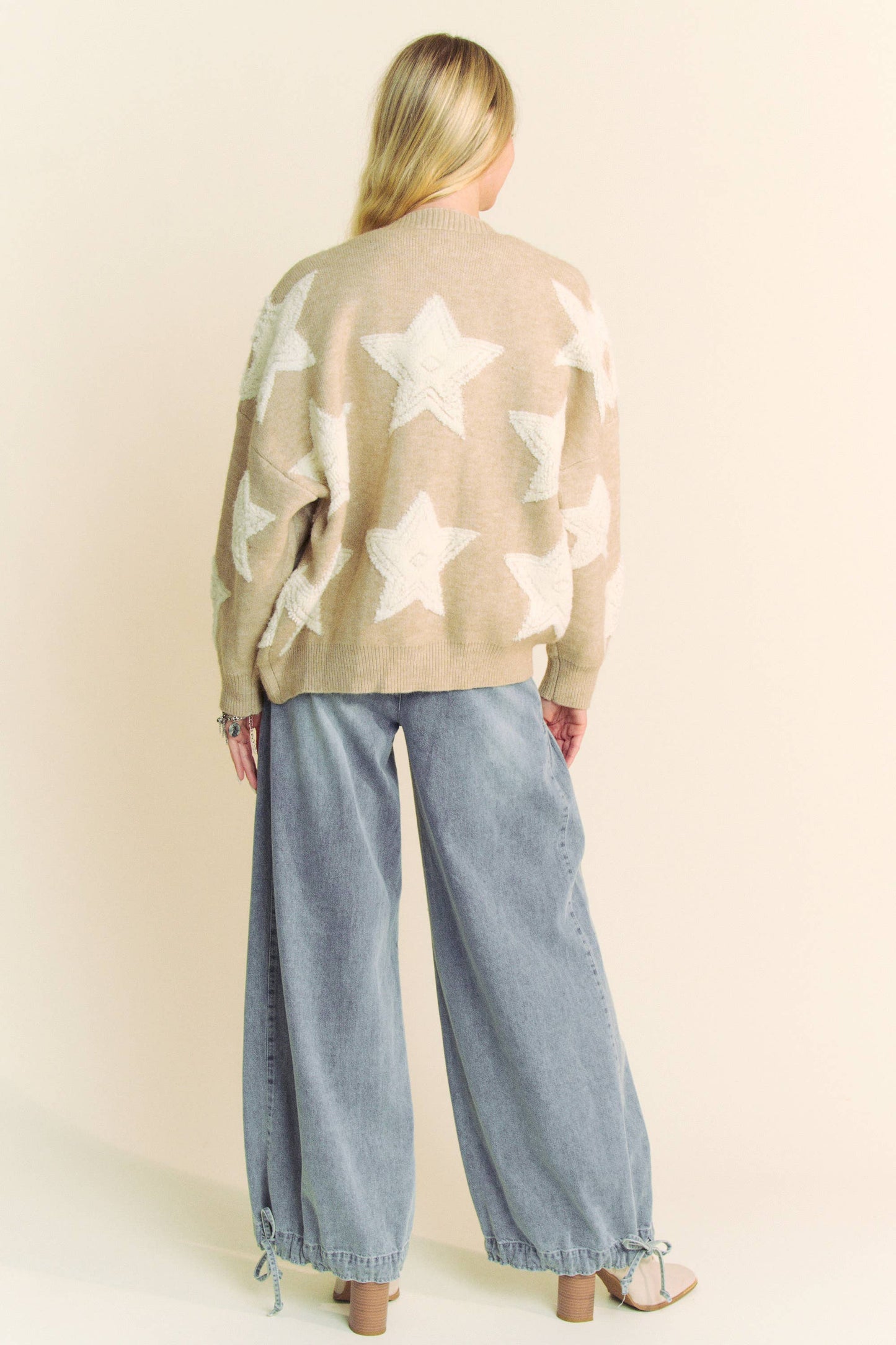 FUZZY KNIT STAR LOOSE FIT BUTTON DOWN CARDIGAN