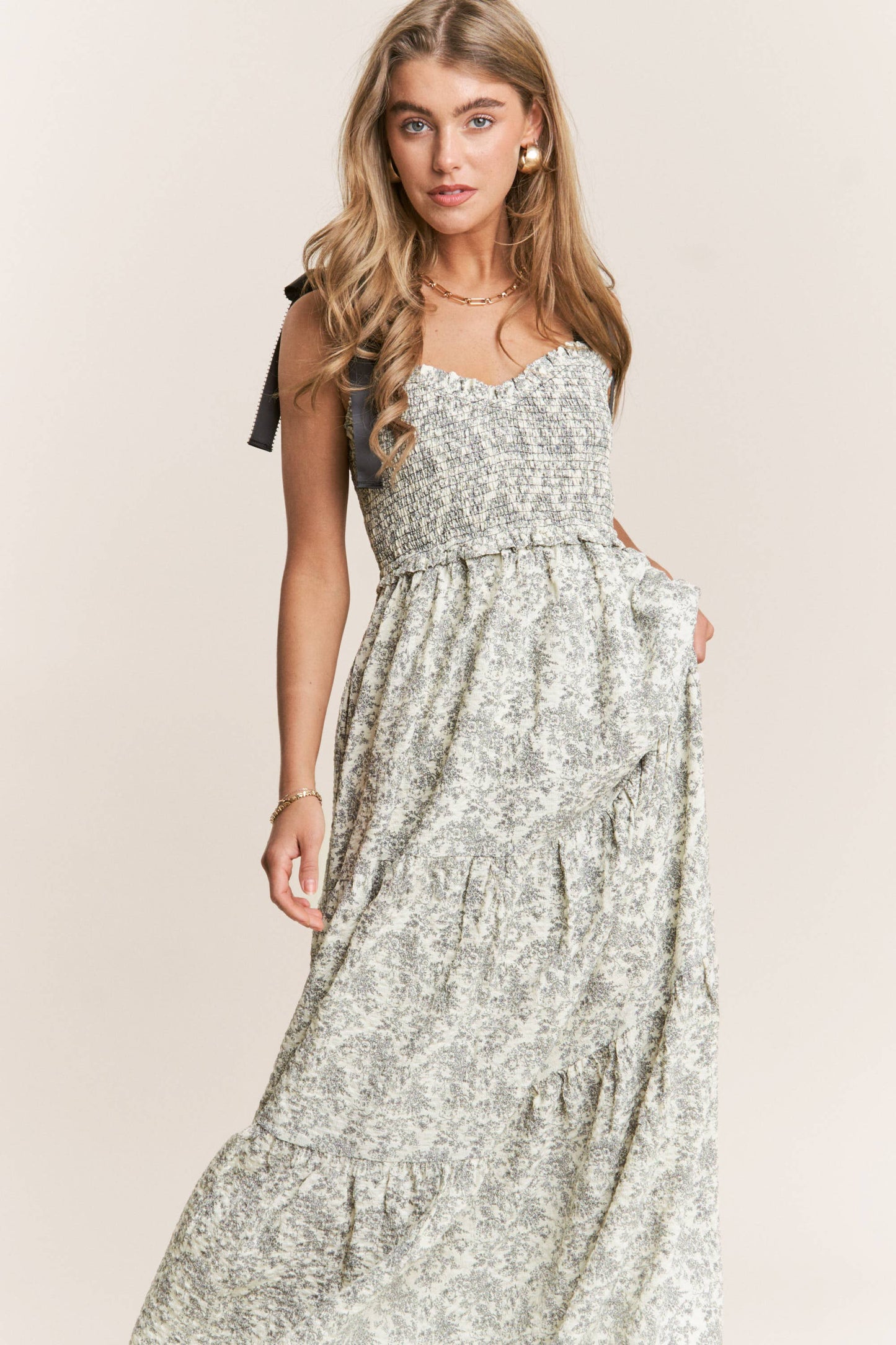 J. NNA FLORAL PRINT EMPIRE NECKLINE MAXI DRESS