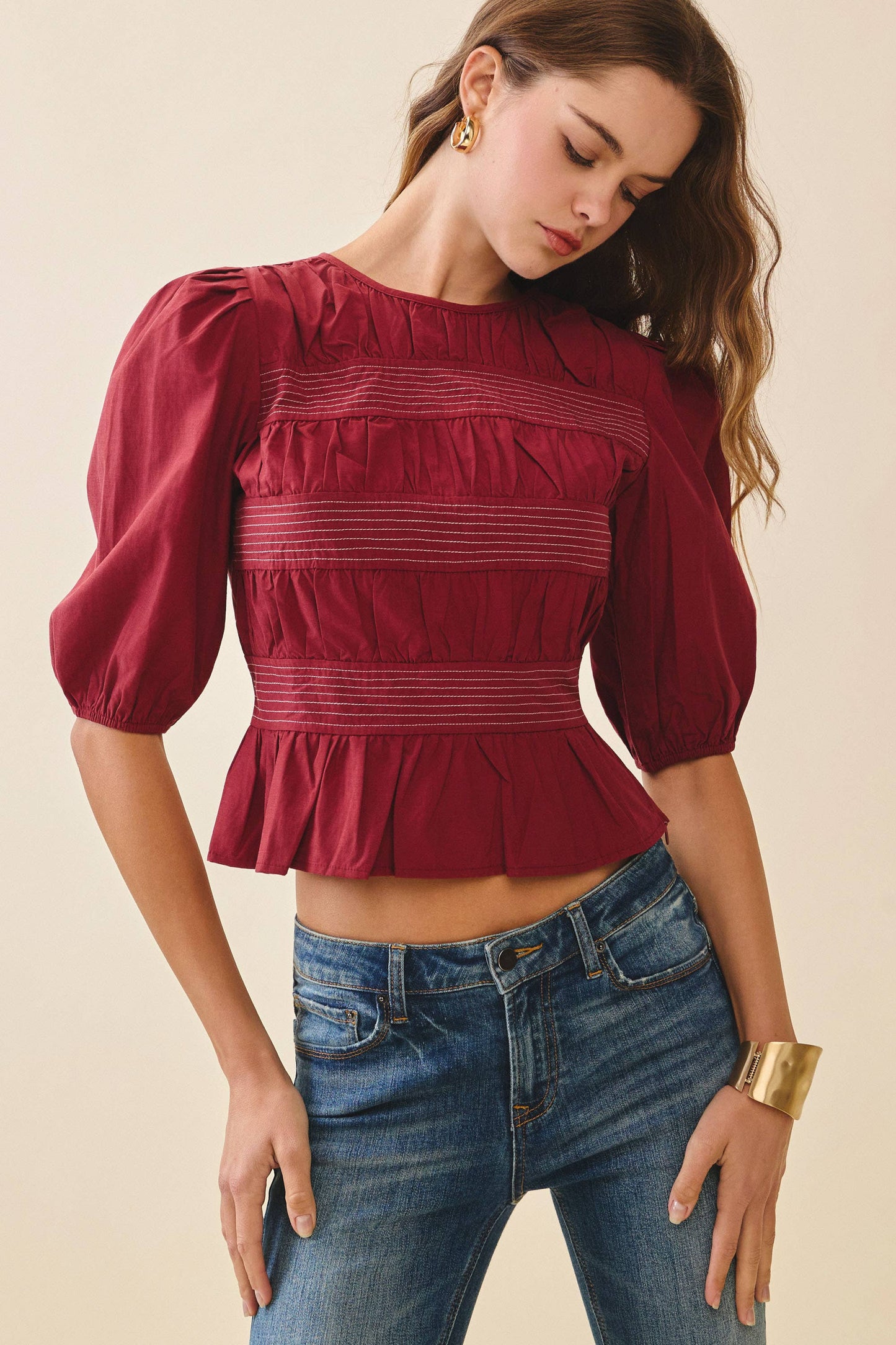 TCEC Horizontal Ruched Detail Back Keyhole Peplum Top