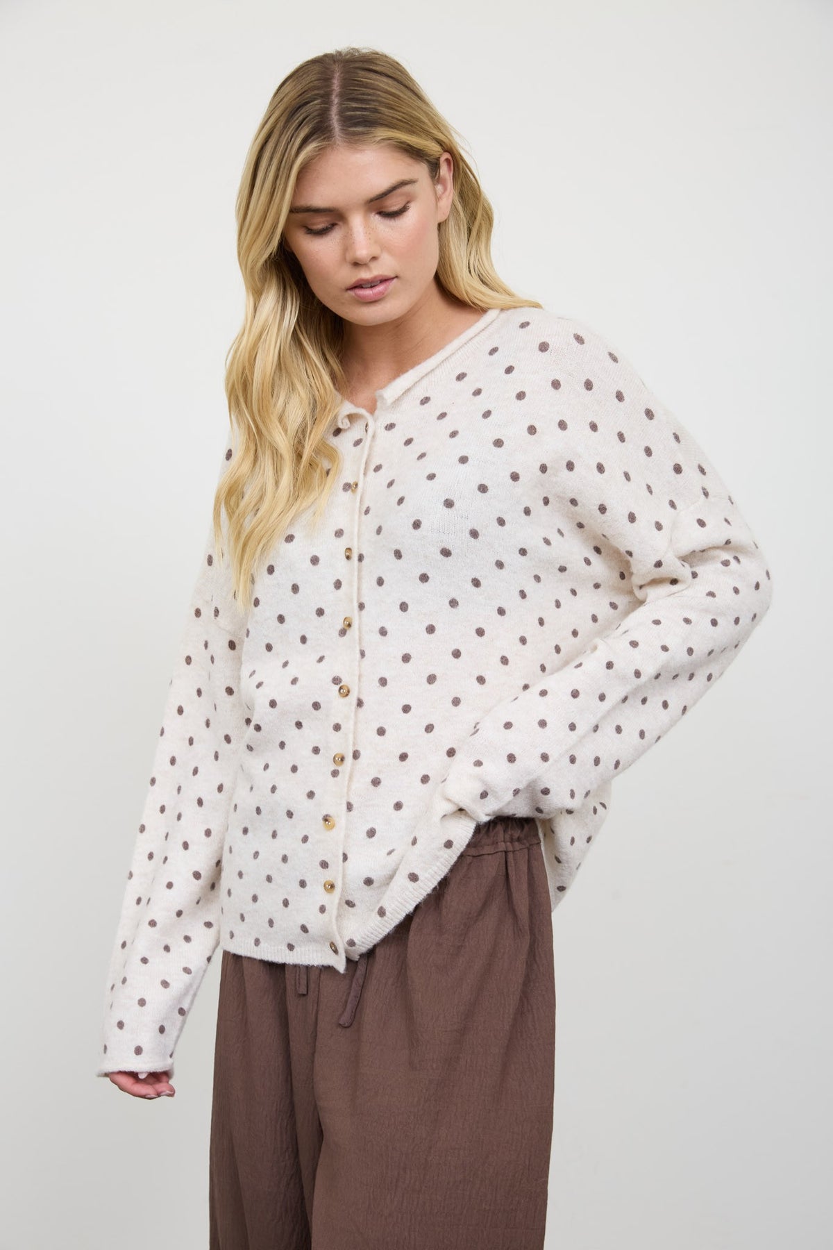 Blu Pepper Oatmeal Polka Dot Button Down Cardigan (J6FJ1024)