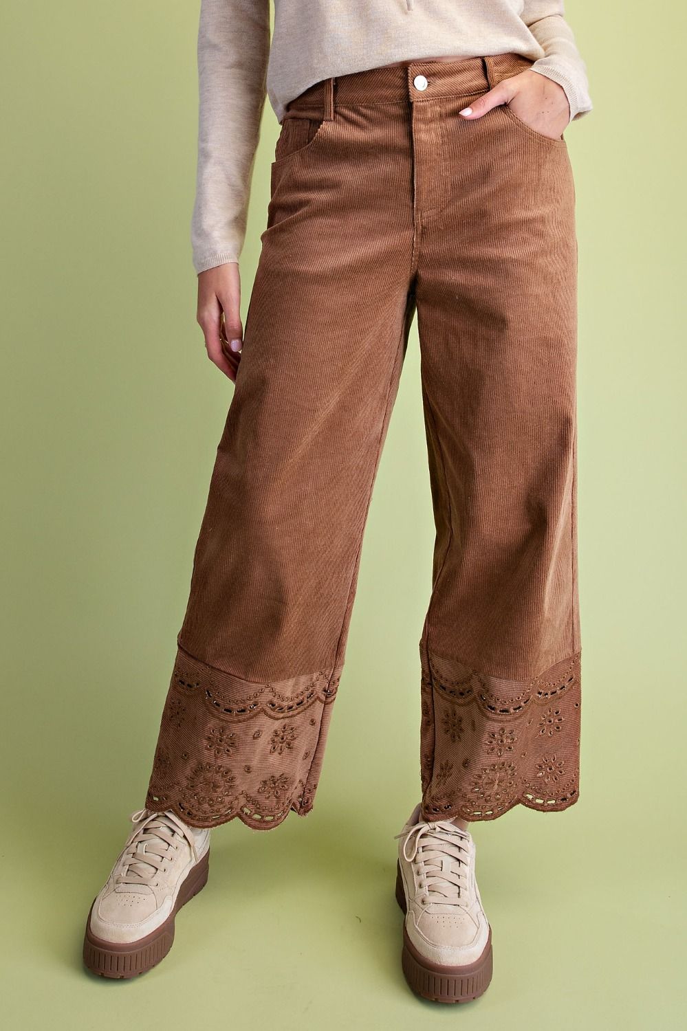 Easel Brown Corduroy Embroidered Pants (SB600112)