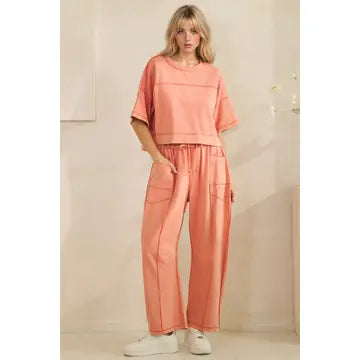Veveret Coral Cropped Pant Set