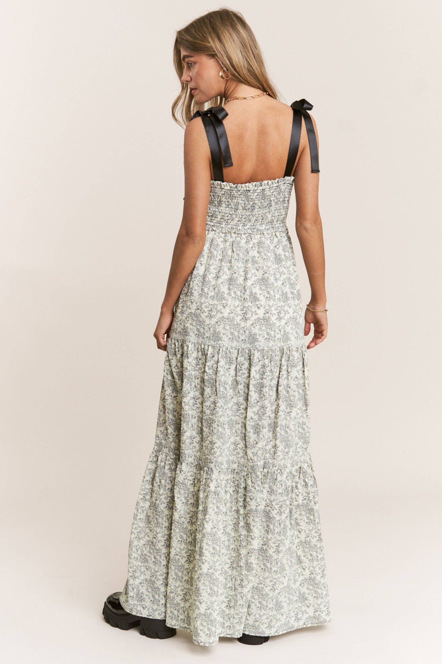 J. NNA FLORAL PRINT EMPIRE NECKLINE MAXI DRESS