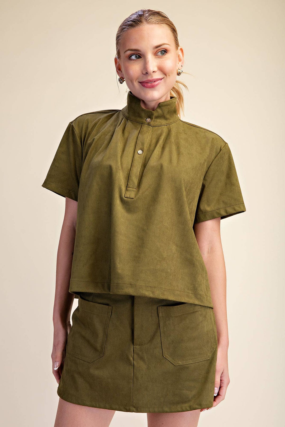 Glam Olive Stand Collar Short Sleeve Top (T8388)