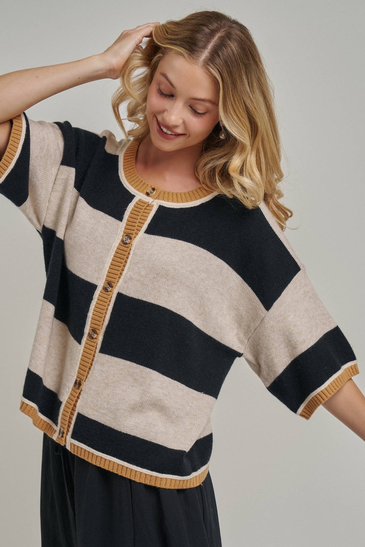 BON WIDE STRIPE LOOSE FIT SWEATER CARDIGAN_JLT00402-01